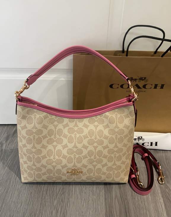 Picture of Coach Handbags _SKUfw231082319fw